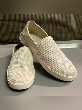 OluKai Lae‘ahi Men's Slip-On Mesh Loafer Sneaker Size 8. Barefoot Friendly EUC